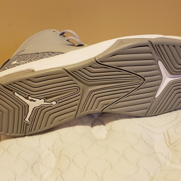 Jordan shoes - Picture 3 of 3